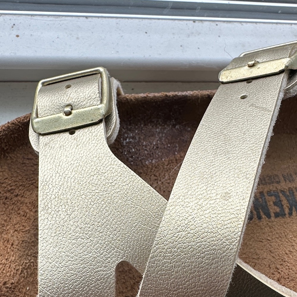 Birkenstock Metallic Gold Cross-Strap Slide Sandals - Picture 4 of 6